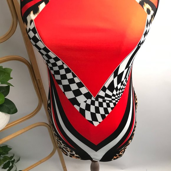 GENERATION OUTCAST Fight Back Festival Dress - Picture 6 of 11